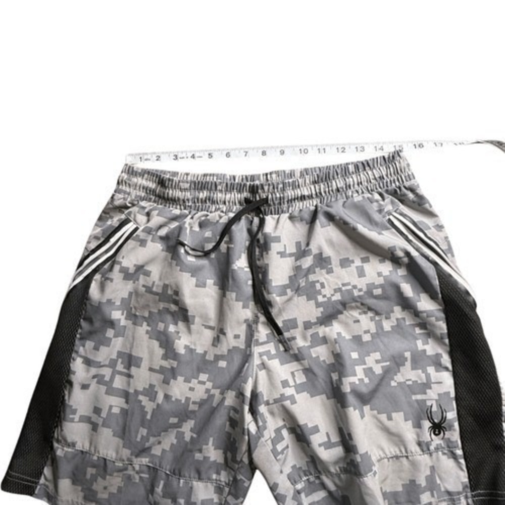 Spyder Active Mens Digital Camo Athletic Shorts Grey Black Mesh Size Medium - Picture 8 of 9